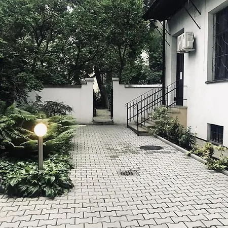 Green Garden Apartman *